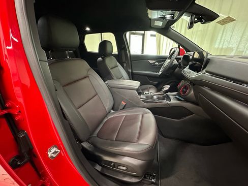 Used 2023 Chevrolet Blazer RS w/ Enhanced Convenience Package image 18