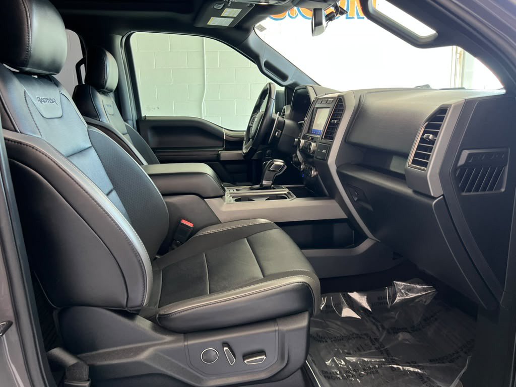 Used 2020 Ford F150 Raptor w/ Equipment Group 802A Luxury AWD/4WD image 16