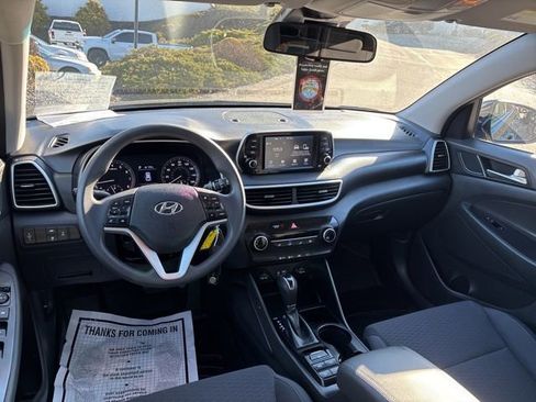 Used 2021 Hyundai Tucson SE w/ Cargo Package image 11