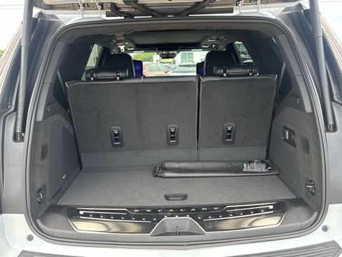 New 2026 Cadillac Escalade Platinum Sport AWD/4WD image 12