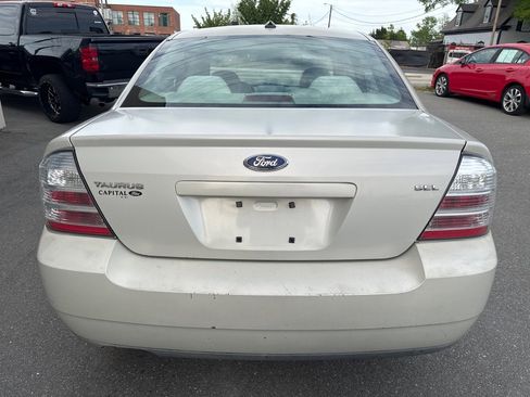 Used 2008 Ford Taurus SEL image 5