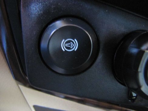 Used 2015 Ford F250 Lariat w/ Lariat Ultimate Package image 47