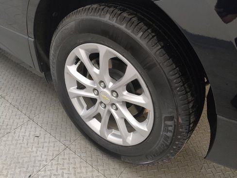 Used 2021 Chevrolet Equinox LT image 31