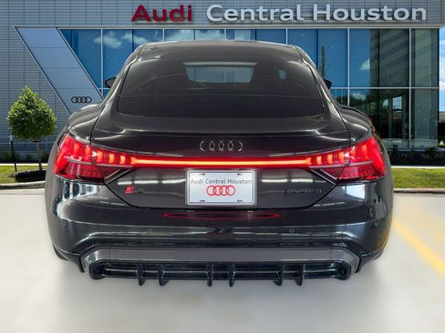 Used 2023 Audi RS e-tron GT w/ Carbon Performance Package image 10