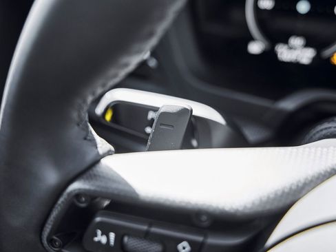 Used 2026 Porsche 911 Carrera 4 GTS AWD/4WD image 46