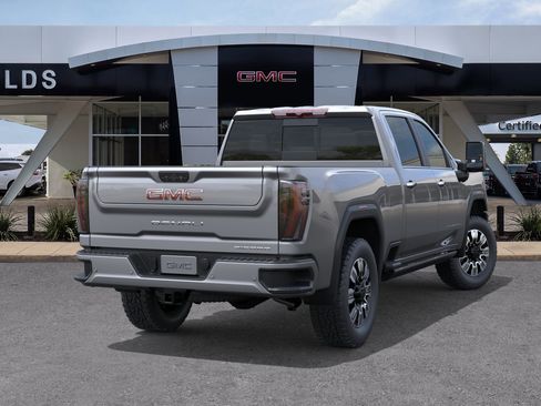 New 2026 GMC Sierra 2500 Denali w/ Denali Reserve Package image 4