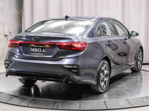 Used 2020 Kia Forte LXS FWD image 4