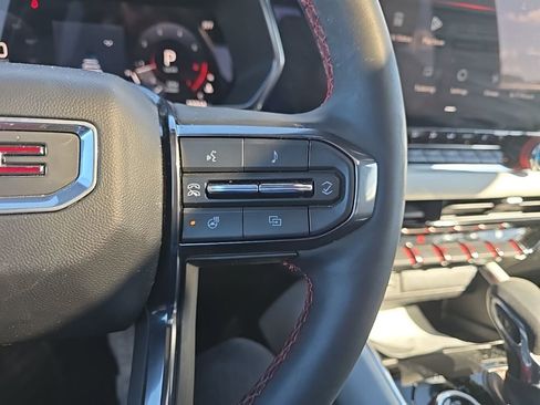 Used 2025 GMC Canyon AT4 w/ AT4X Package image 15