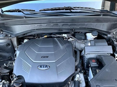 Used 2020 Kia Telluride S w/ S 8 Passenger Seating Package FWD image 32