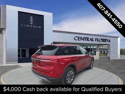 New 2026 Lincoln Corsair Premiere image 3