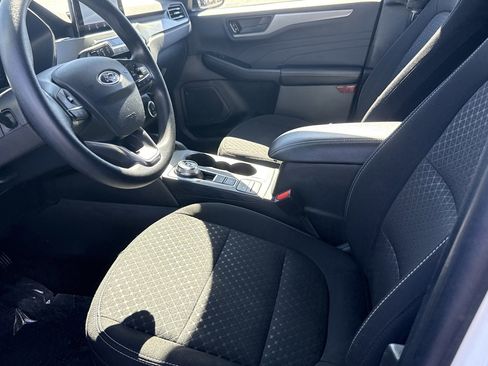 Used 2025 Ford Escape Active image 11