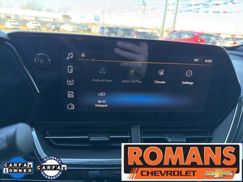 Used 2025 Chevrolet Trax RS w/ Driver Confidence Package image 14