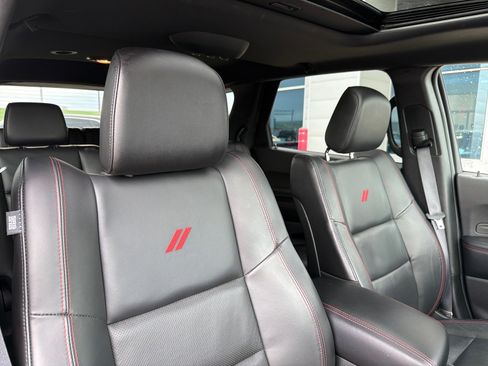 Used 2025 Dodge Durango GT image 35
