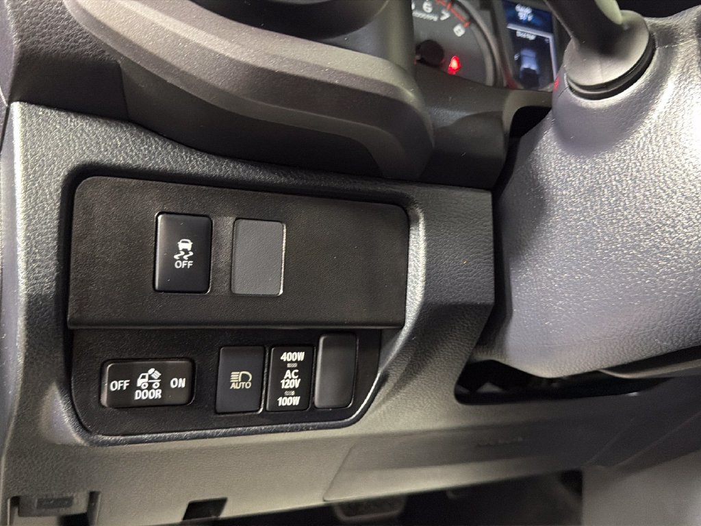 Used 2022 Toyota Tacoma TRD Sport w/ Technology Package RWD image 20