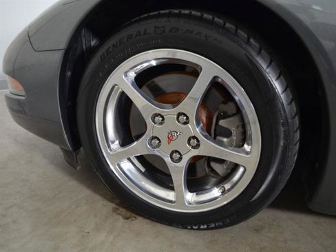 Used 2003 Chevrolet Corvette Convertible w/ Preferred Equipment Group1 image 10