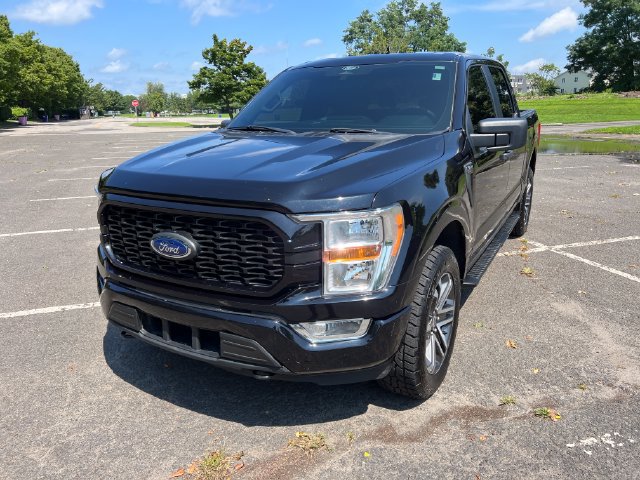 Certified 2022 Ford F150 XL w/ STX Appearance Package AWD/4WD image 5