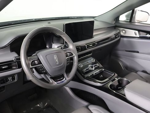 Used 2023 Lincoln Nautilus Reserve w/ Equipment Group 202A AWD/4WD image 28