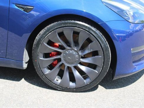 Used 2023 Tesla Model 3 Performance AWD/4WD image 9