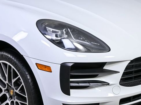 Used 2019 Porsche Macan S image 37