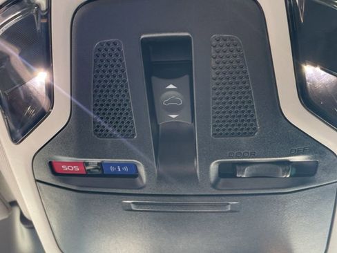 Used 2024 Subaru Outback Onyx Edition image 14