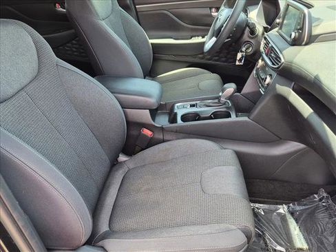Used 2019 Hyundai Santa Fe SE FWD image 19
