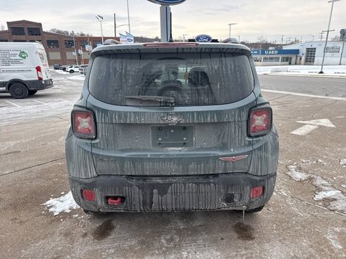 Used 2015 Jeep Renegade Trailhawk w/ Cold Weather Group image 5