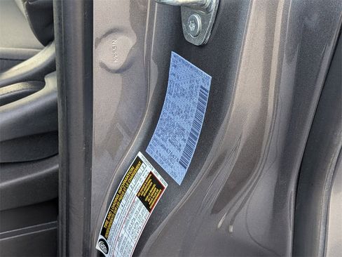 Used 2024 Nissan Frontier S w/ Technology Package image 26