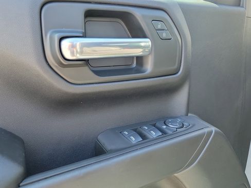 Used 2025 Chevrolet Silverado 1500 Custom w/ Turbomax Blackout Package RWD image 19