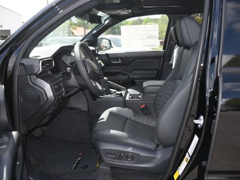 New 2026 Toyota Tacoma TRD Off-Road AWD/4WD image 3