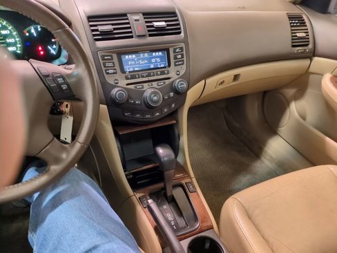 Used 2006 Honda Accord EX-L image 20