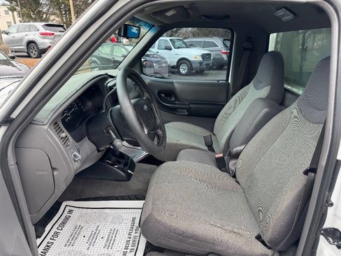 Used 2001 Ford Ranger XLT image 12