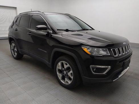 Used 2017 Jeep Compass Limited w/ Navigation Group image 13