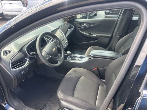 Used 2024 Chevrolet Malibu LT FWD image 11