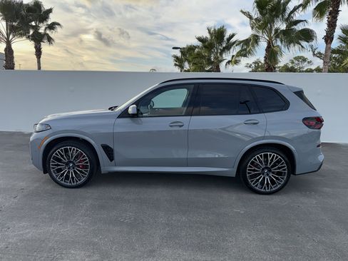 New 2026 BMW X5 sDrive40i w/ M Sport Package image 4