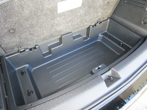New 2026 Chevrolet Traverse RS w/ LPO, Floor Liner Package image 11