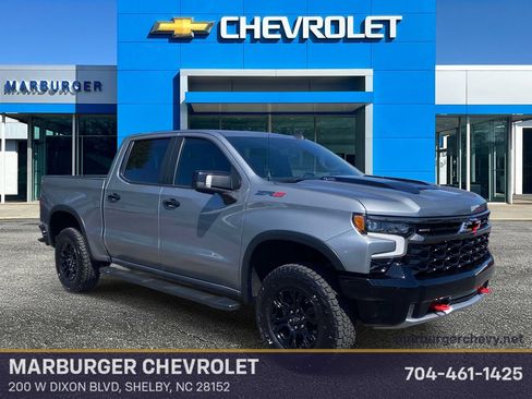 Used 2023 Chevrolet Silverado 1500 ZR2 w/ Technology Package AWD/4WD image 1