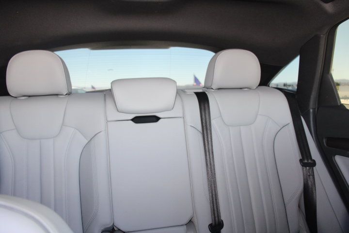 Used 2022 Audi Q5 2.0T Premium AWD/4WD image 23
