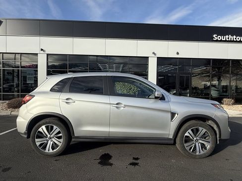 Used 2024 Mitsubishi Outlander Sport SE image 10