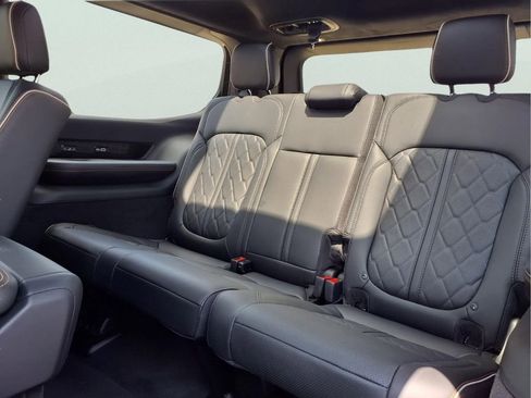New 2026 Jeep Grand Wagoneer Summit AWD/4WD image 10