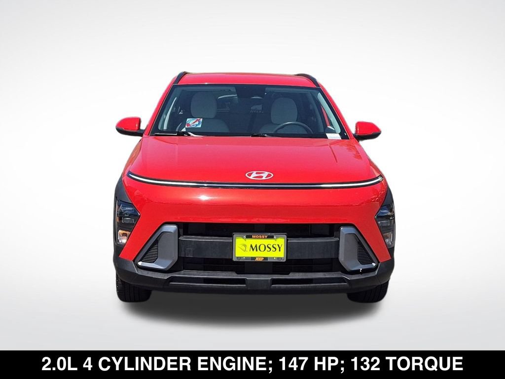 Used 2024 Hyundai Kona SEL AWD/4WD image 4