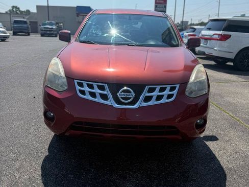 Used 2013 Nissan Rogue S w/ Special Edition Pkg FWD image 2
