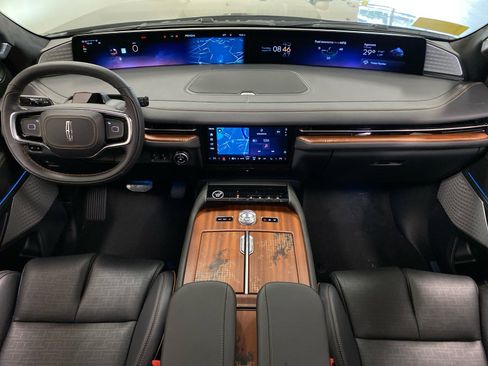 New 2026 Lincoln Navigator L Black Label AWD/4WD image 22