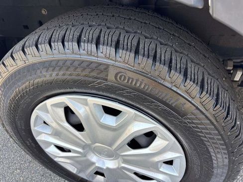 Used 2023 Ford Transit 350 XL image 7