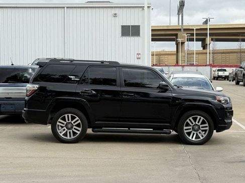 Used 2023 Toyota 4Runner TRD Sport image 3