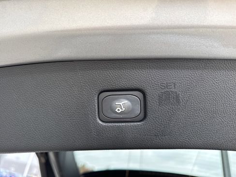 Certified 2023 Ford Edge SEL w/ Convenience Package image 39