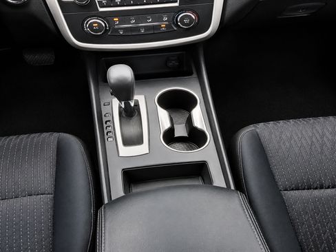 Used 2016 Nissan Altima 2.5 S w/ Power Driver Seat Package FWD image 19