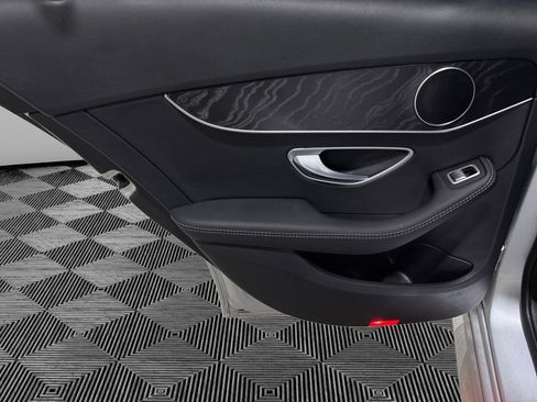 Used 2020 Mercedes-Benz C 300 4MATIC Sedan image 20