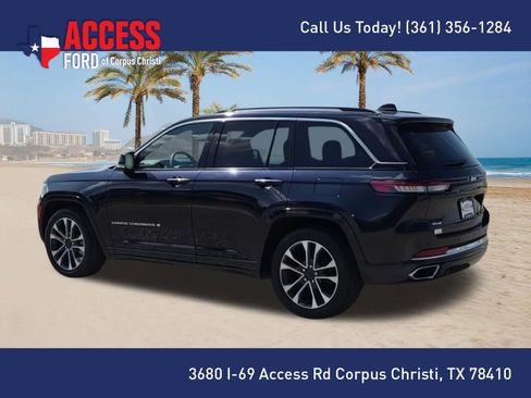 Used 2023 Jeep Grand Cherokee Overland AWD/4WD image 6