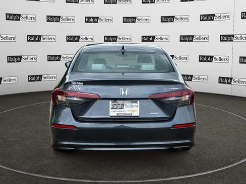 Used 2025 Honda Civic Sport image 5