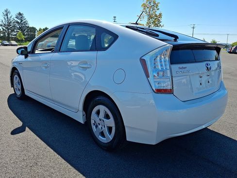 Used 2011 Toyota Prius Three FWD image 5